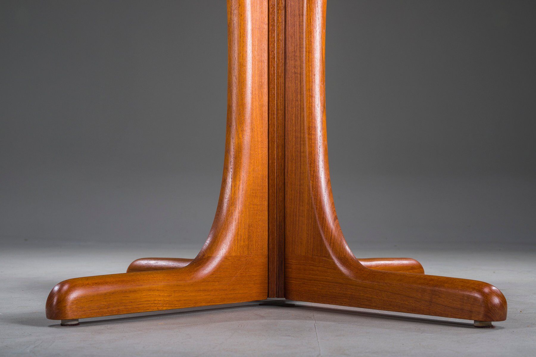 Vintage Scandinavian Danish teak round side table by Axelsen, 2003