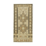 1960s handmade vintage oriental beige carpet 114 cm x 226 cm