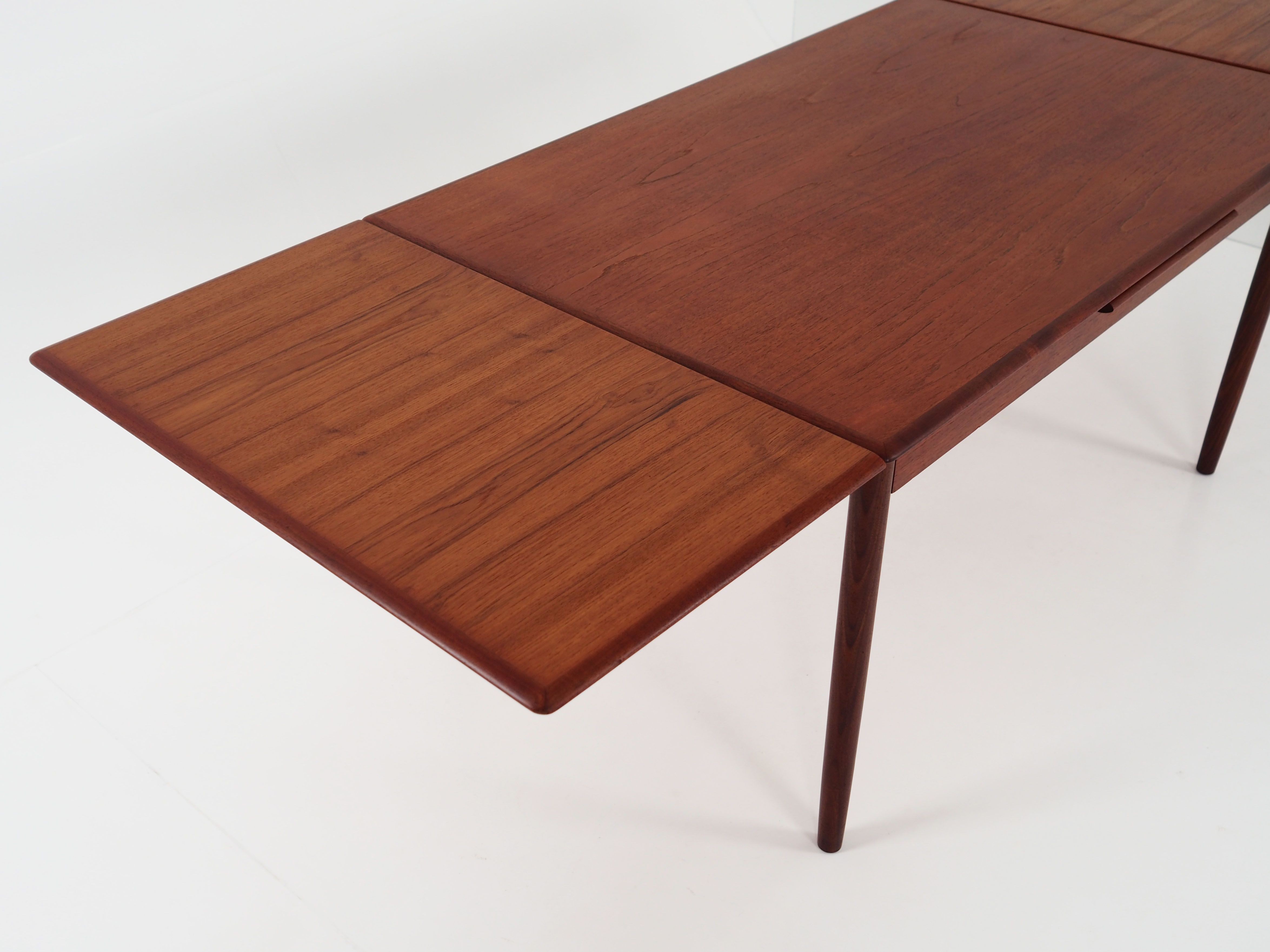 Teak table, Danish design, 1970s, production: Denmark