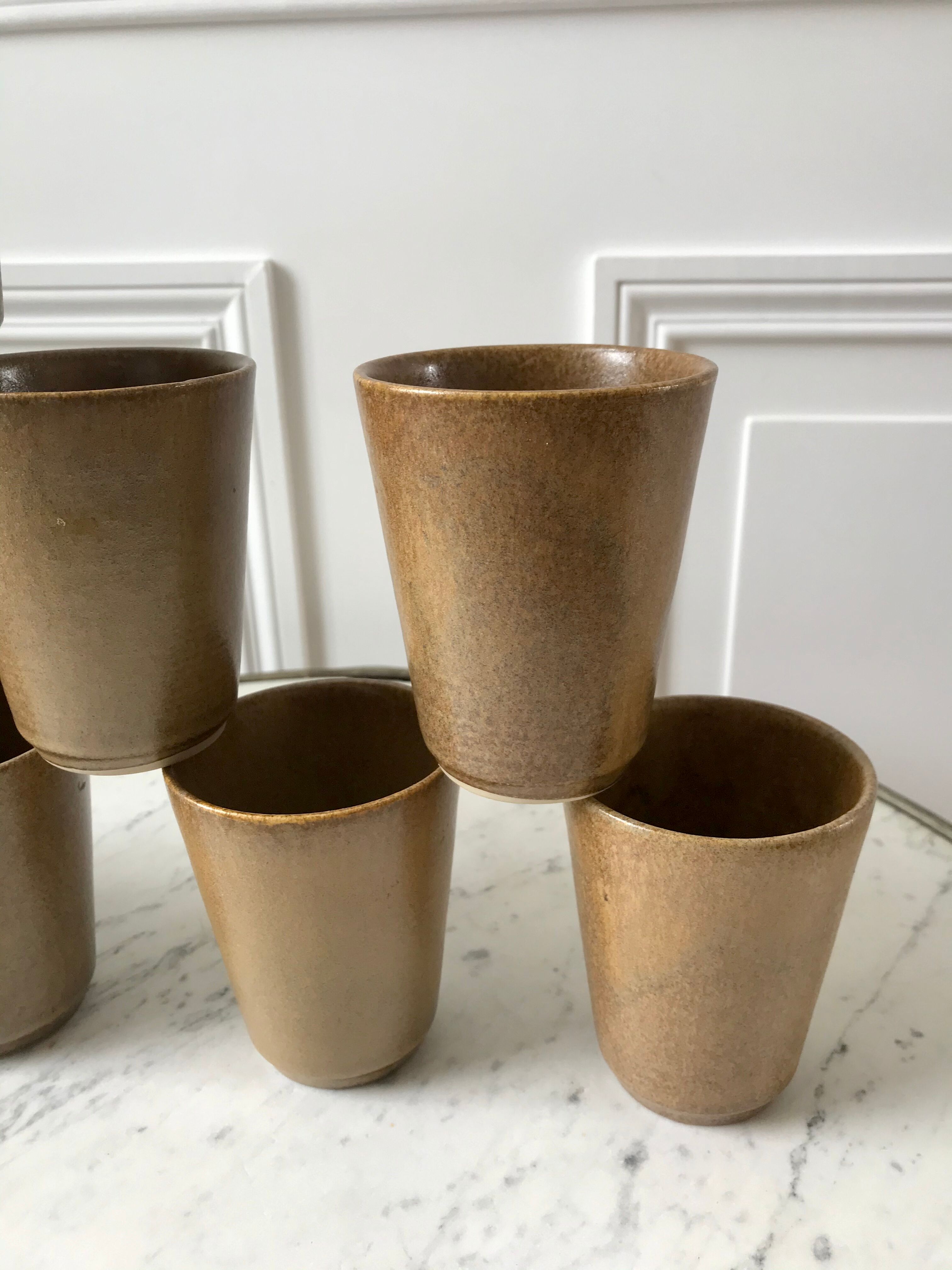 Lot de 8 verres en grès Digoin années 70