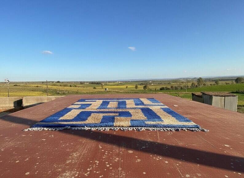 Moroccan blue and beige Berber rug 300x200 cm – handmade