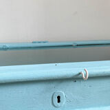 Showcase to be placed jeweler