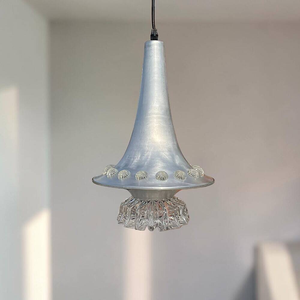 Lampe suspendue en aluminium argenté de l'ère spatiale