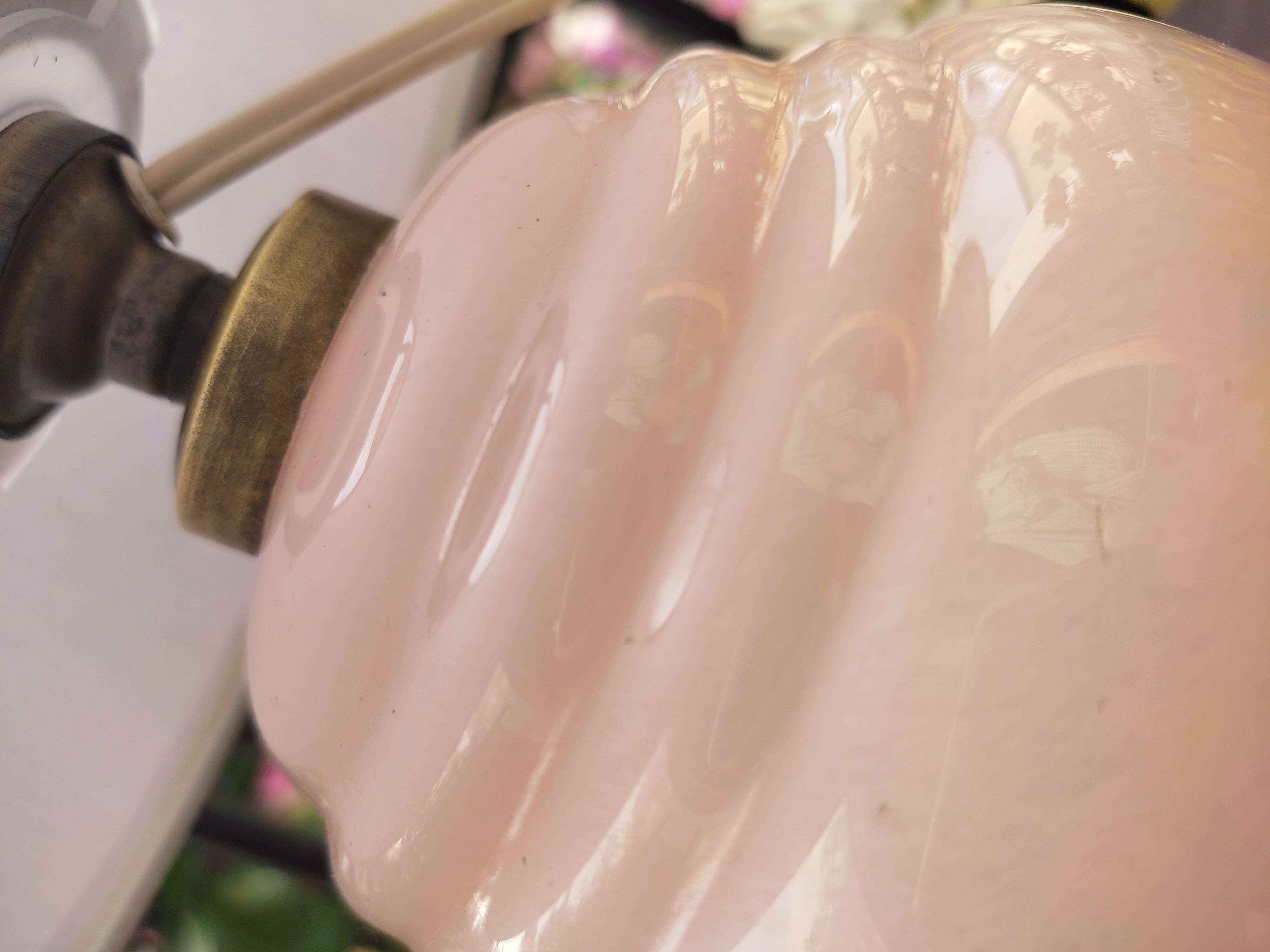 Art Deco pink glass lamp