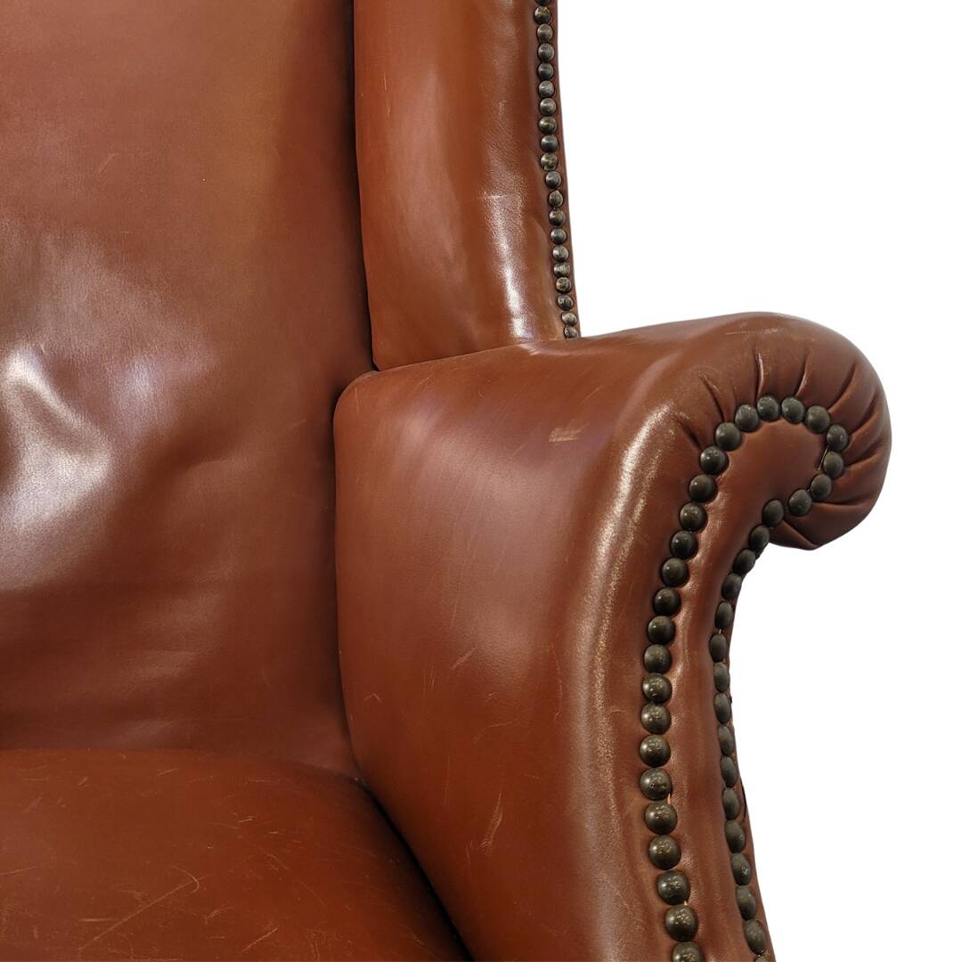 Butaca Chesterfield / Sillón Orejero “Wing Chair”, pp. s. XX - Reino Unido