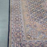 Vintage Rug with Light Colors and Patterns – 245x168 cm