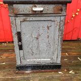Workshop storage furniture