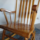 Rocking-chair fan folder