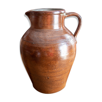 Glazed sandstone pitcher
