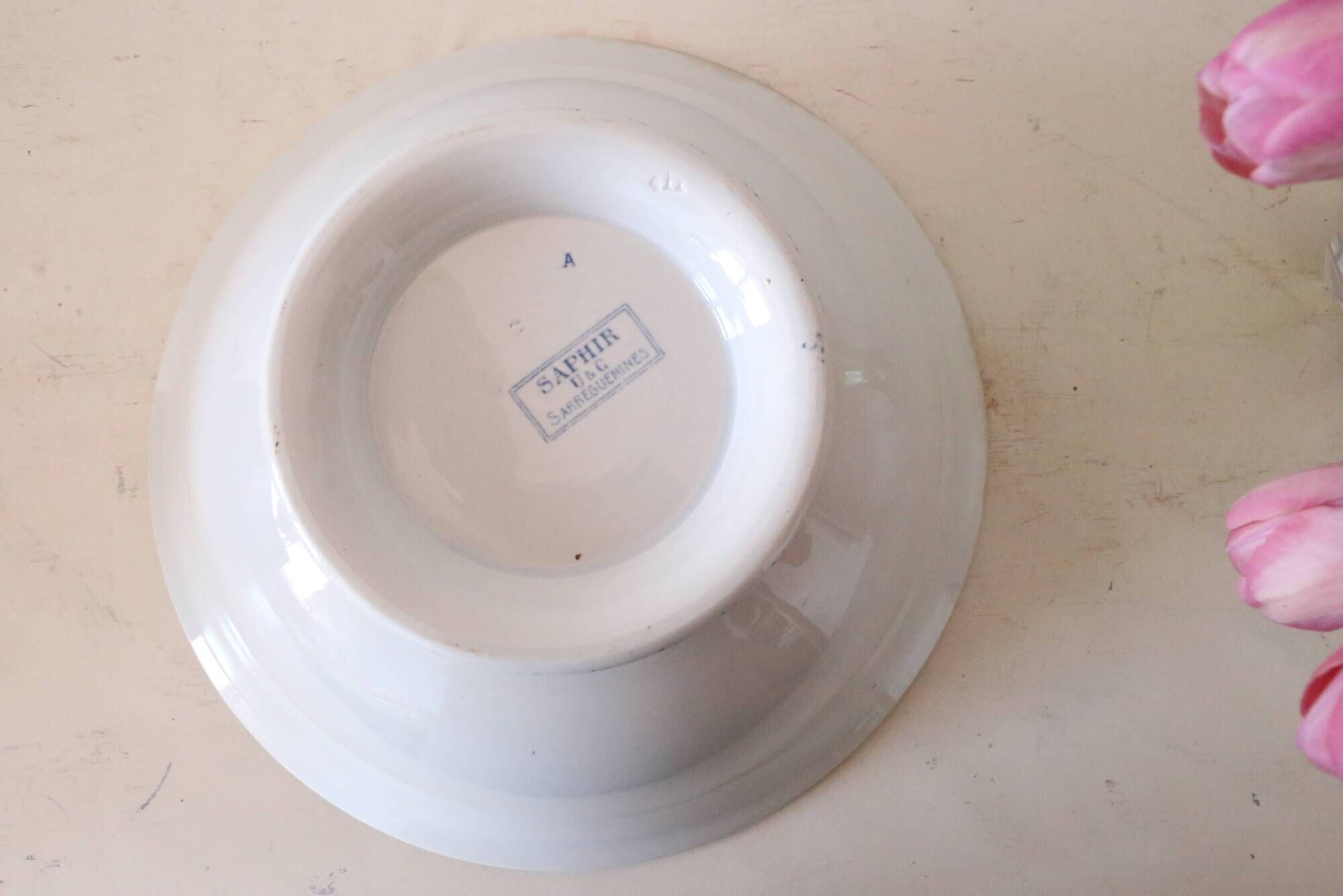 Large Terre de Fer salad bowl, Saphir model, Sarreguemines, French manufacturer