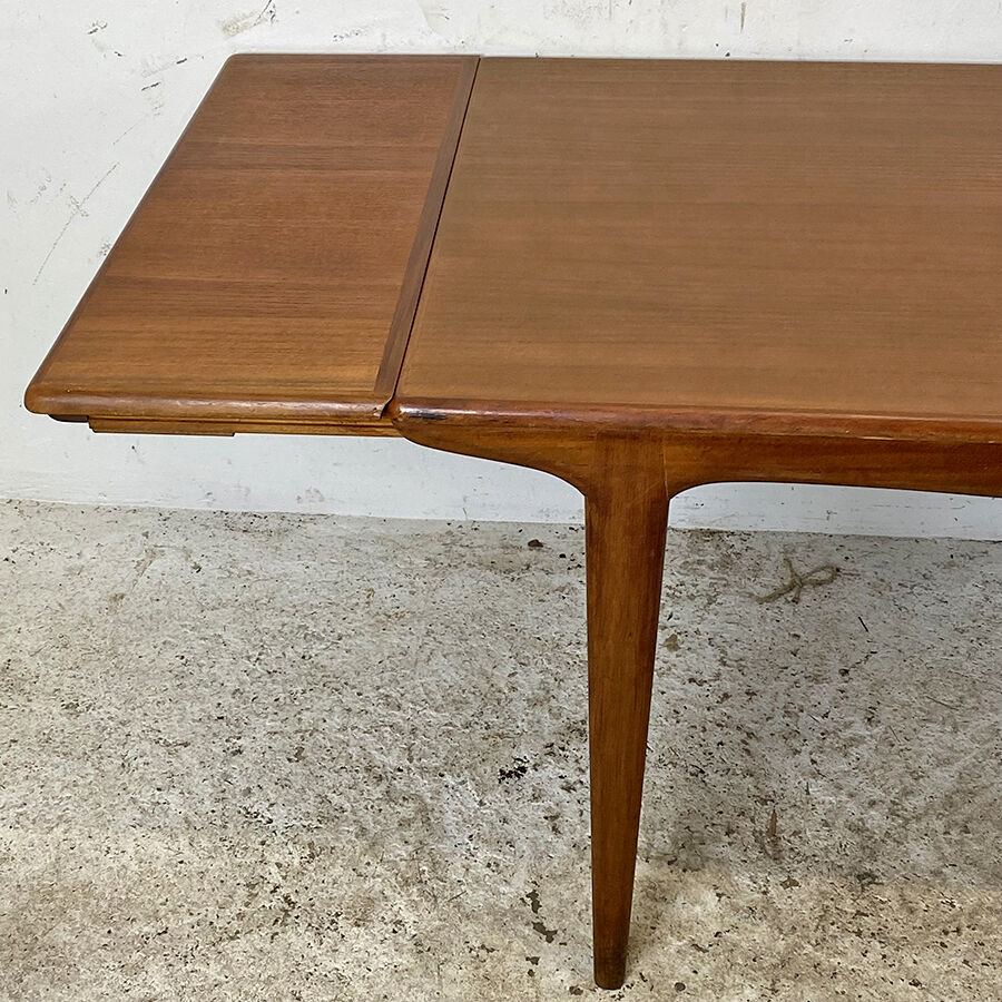 Scandinavian dining table extendable vintage 60's