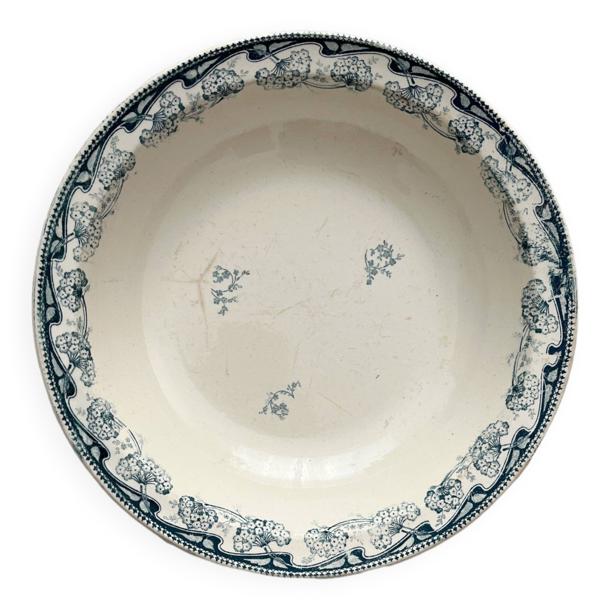Round, hollow ironstone dish "Milan" Creil and Montereau