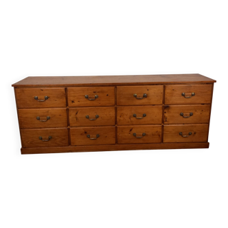 Meuble de métier à tiroirs