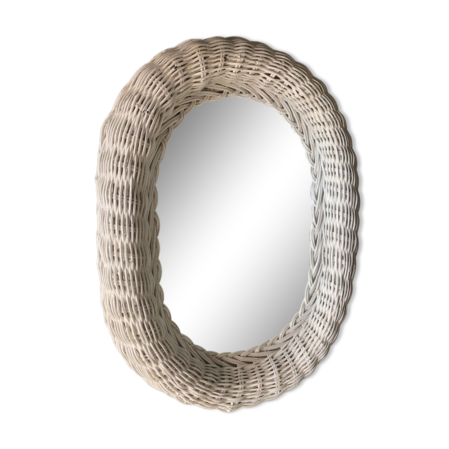 White wicker rattan mirror, 31x41 cm