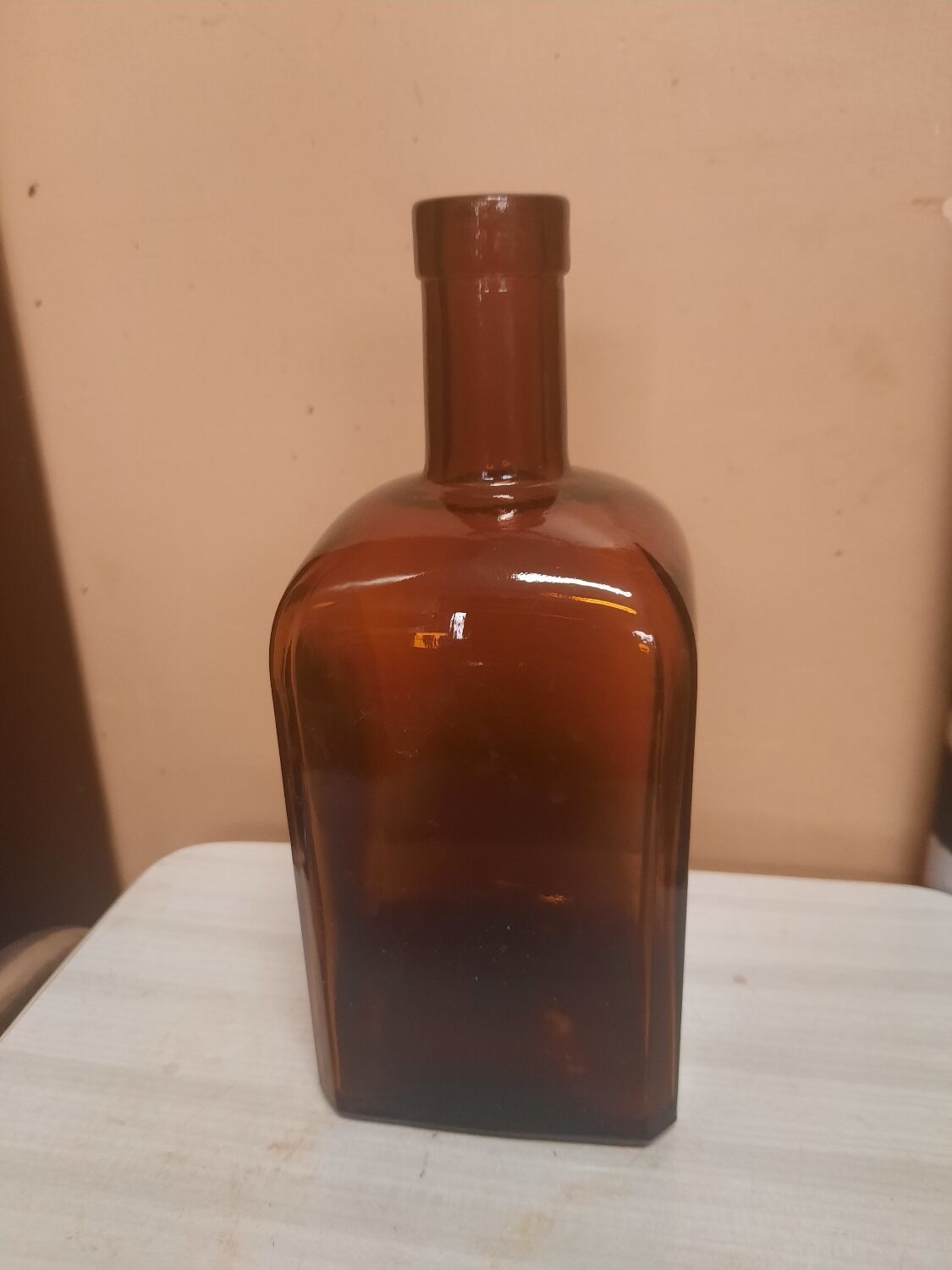 Amber glass bottle