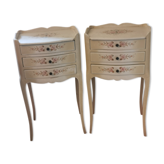 Pair of bedside tables louis XV style XX th century, painted floral decoration