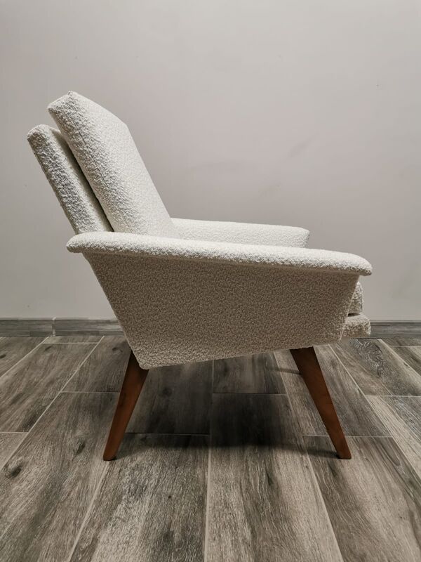 Fauteuil restauré par Miroslav Navratil
