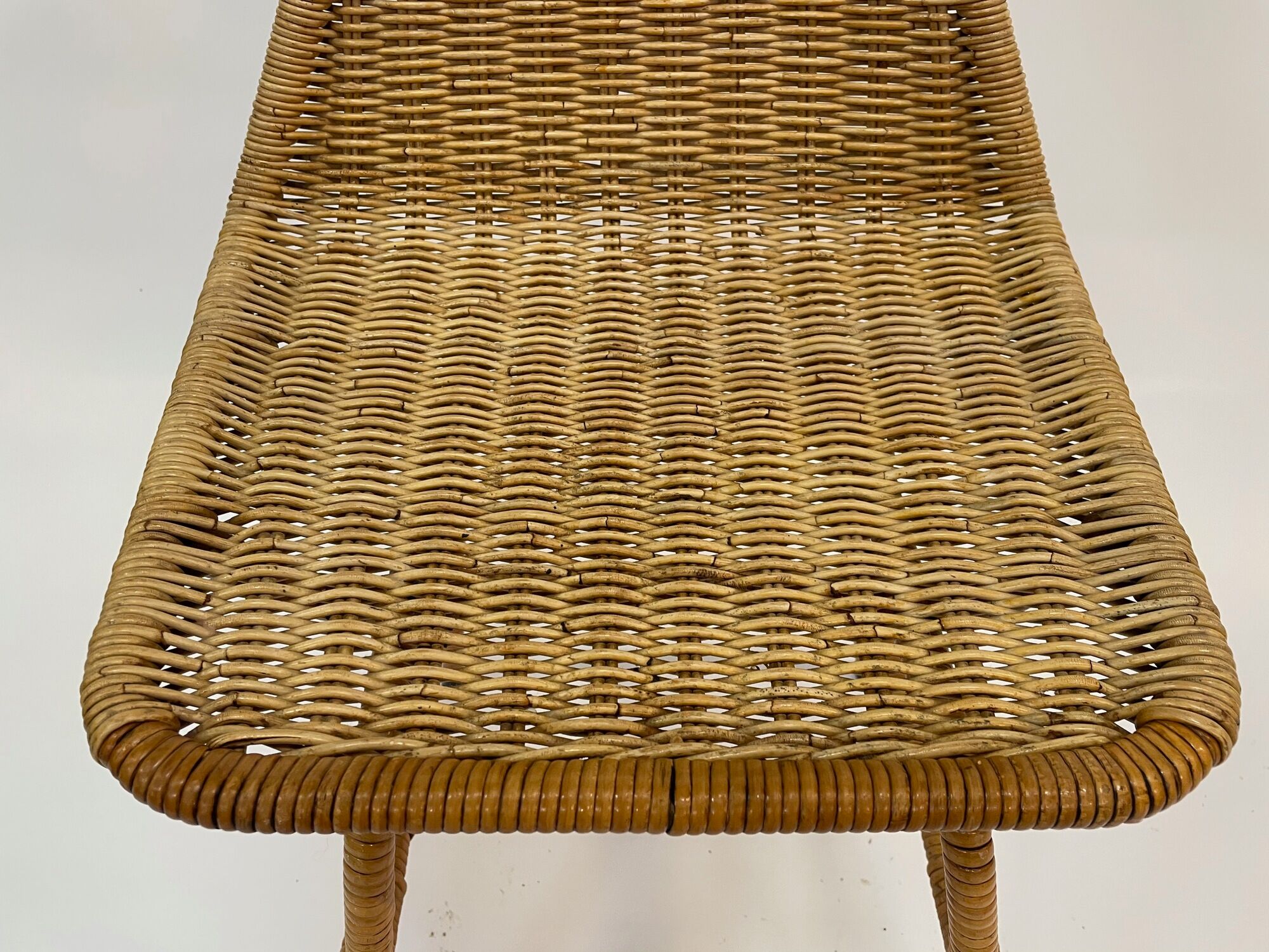 Suite of six vintage bar stools in rattan design Rohe 1960