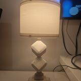 Fontvieille stone lamp
