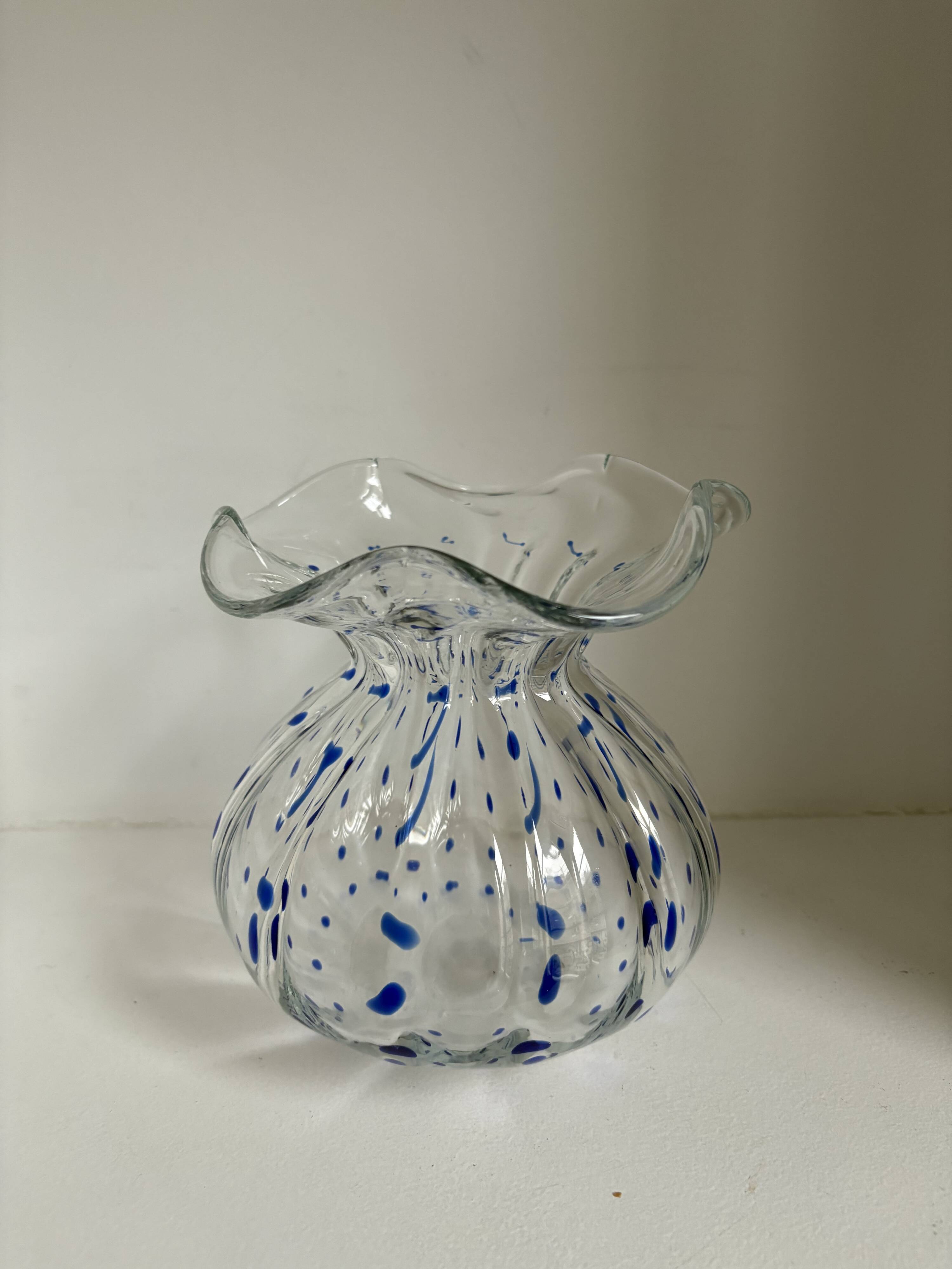 Set of 12 decorative items