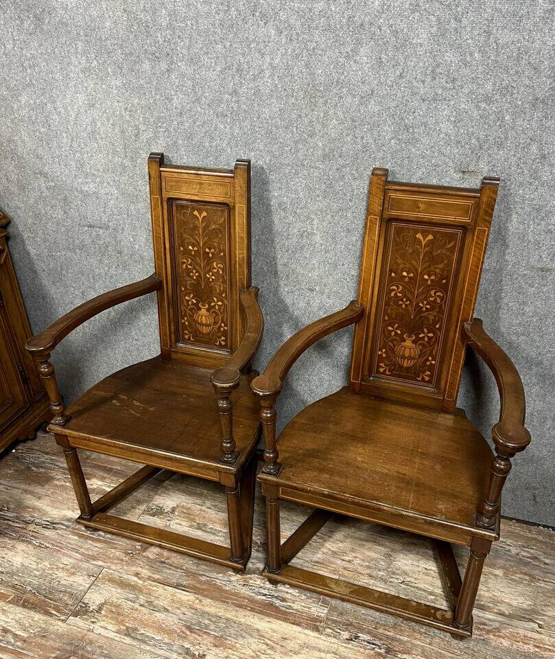 Pair of Renaissance armchairs called "Caquetoires" in walnut and marquetry, circa 1850