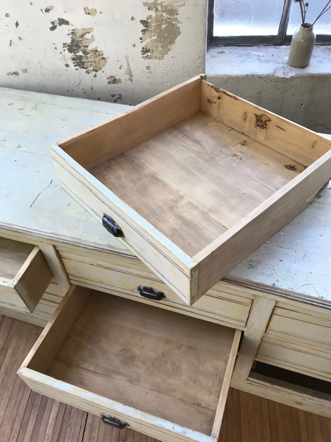 9-drawer craft Cabinet