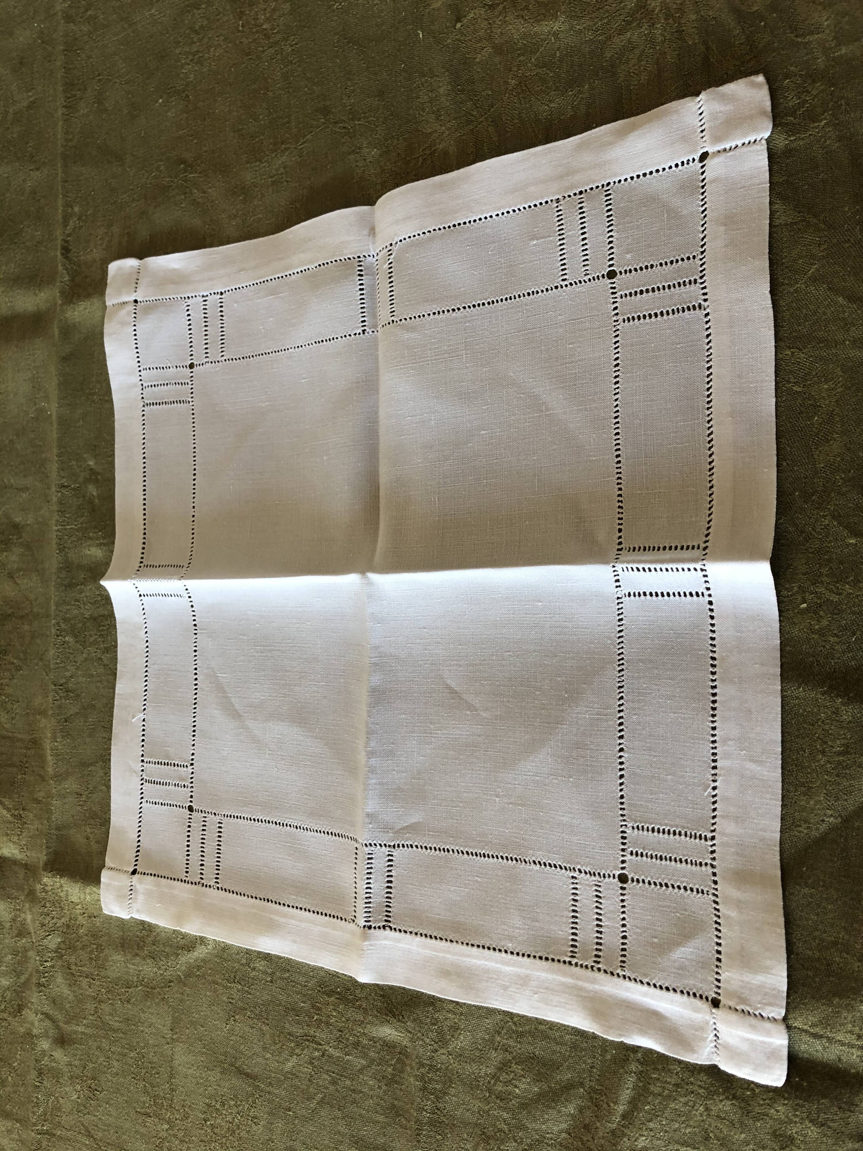 Series of 12 linen napkins updated venise