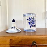 Blue earthenware jar C. Rosarum