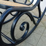 Rocking-chair canned