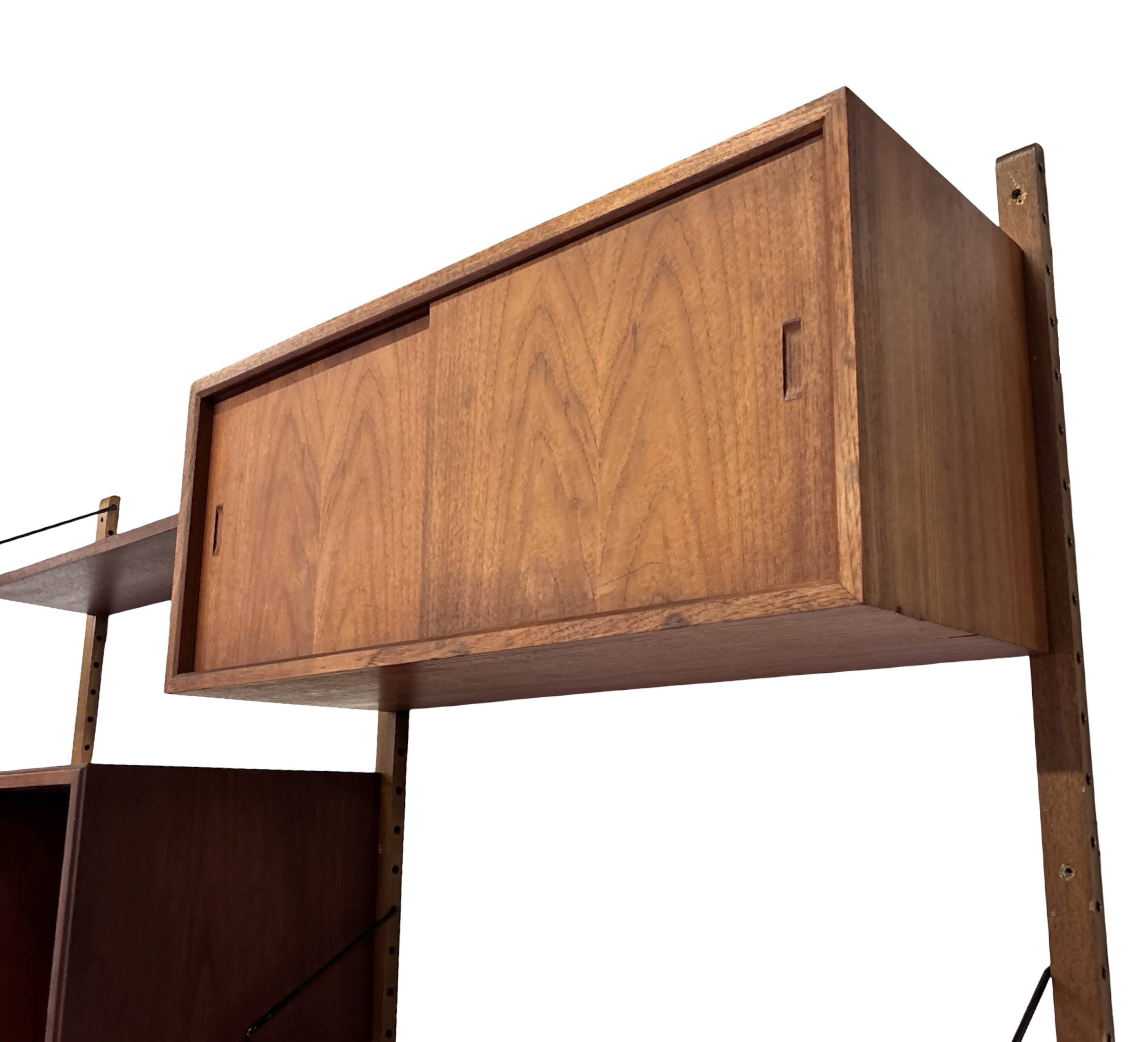 Vintage Poul Cadovius Royal System wall system wall unit