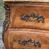 Commode en bois de rose