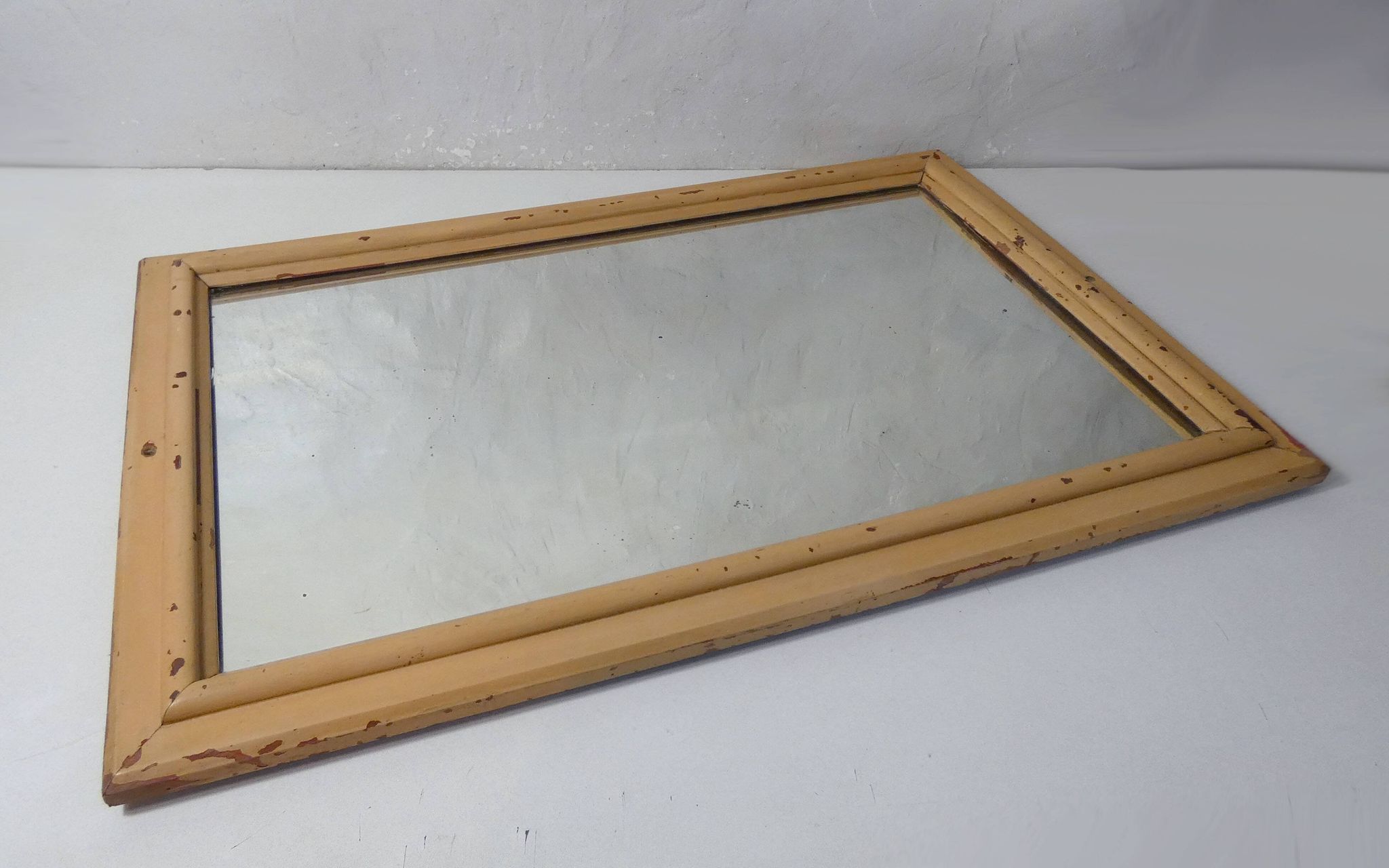 Miroir vintage en bois peint