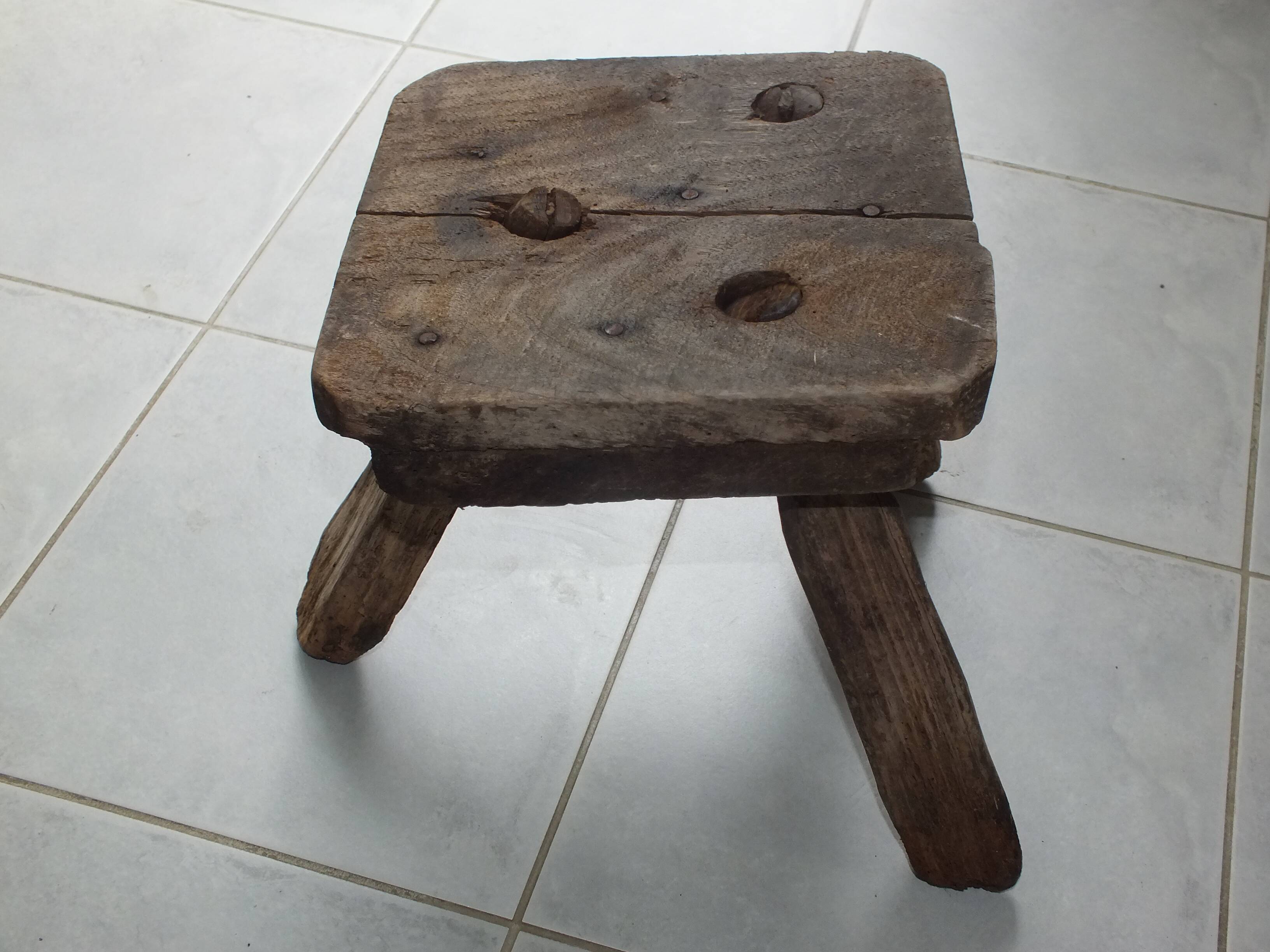 Small brutalist stool, norman farm tripod