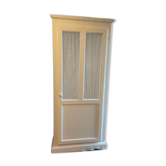 Bonton smallable children's wardrobe