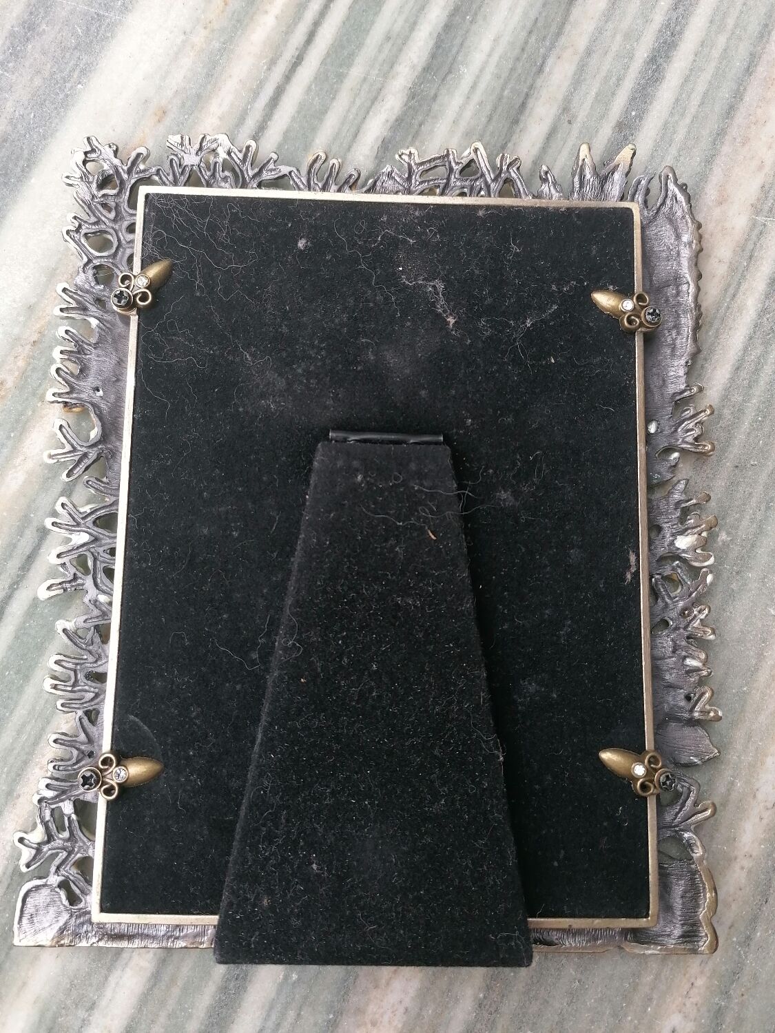 Enamelled metal photo frame. Fish décor. Perfect condition