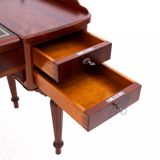 Bureau ancien, Europe du Nord, vers 1870.