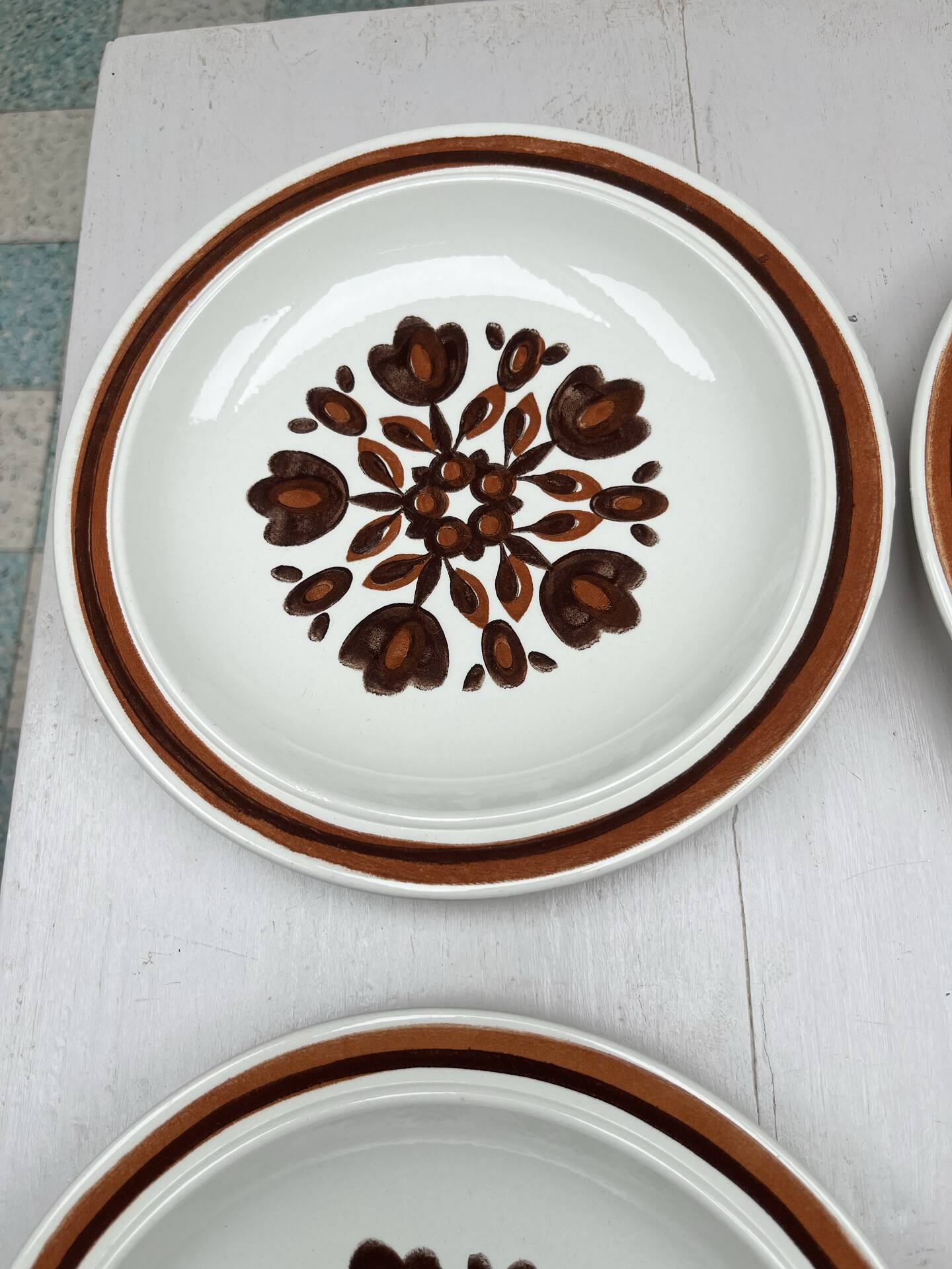 6 deep plates