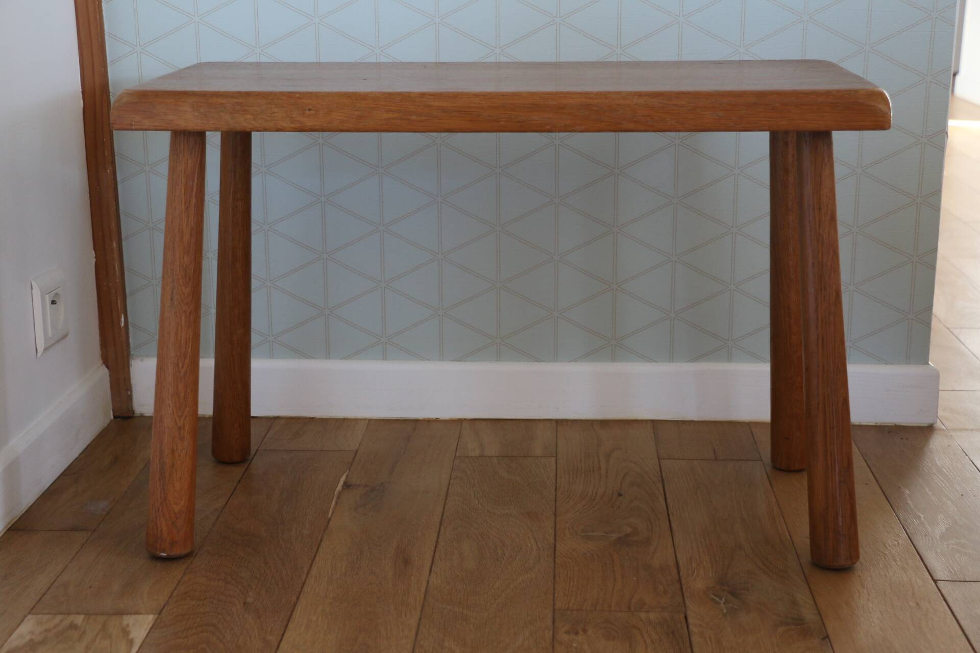 3 light beech nesting tables Meubelfabriek Oisterwijk