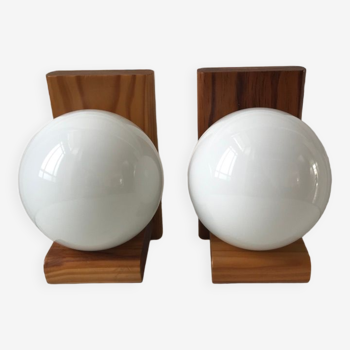 pair of wall lamp in blond wood pine and opaline design style Perriand years 60-70