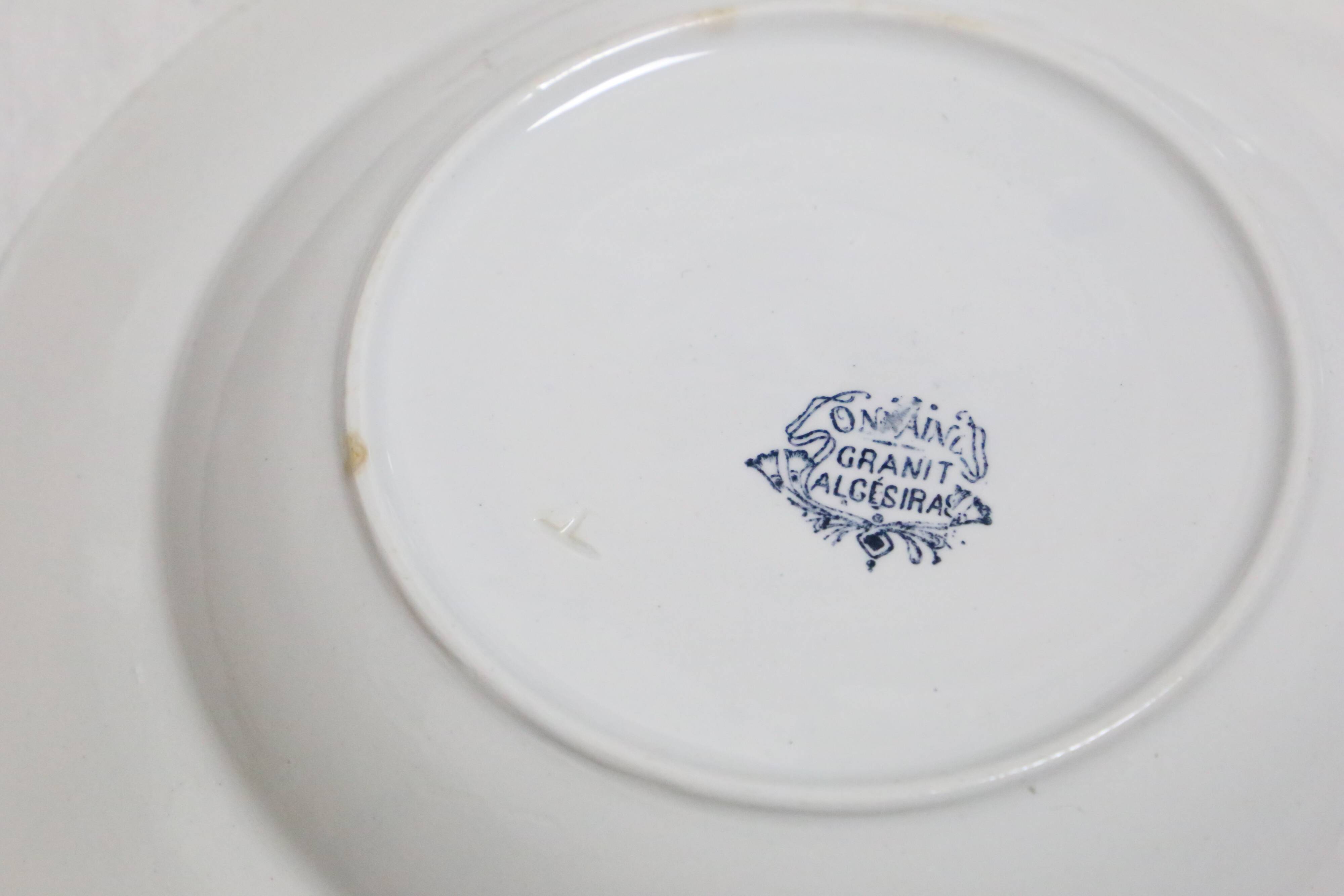 Deep plates x4, Onnaing, Algéciras model, Granite, 19th century