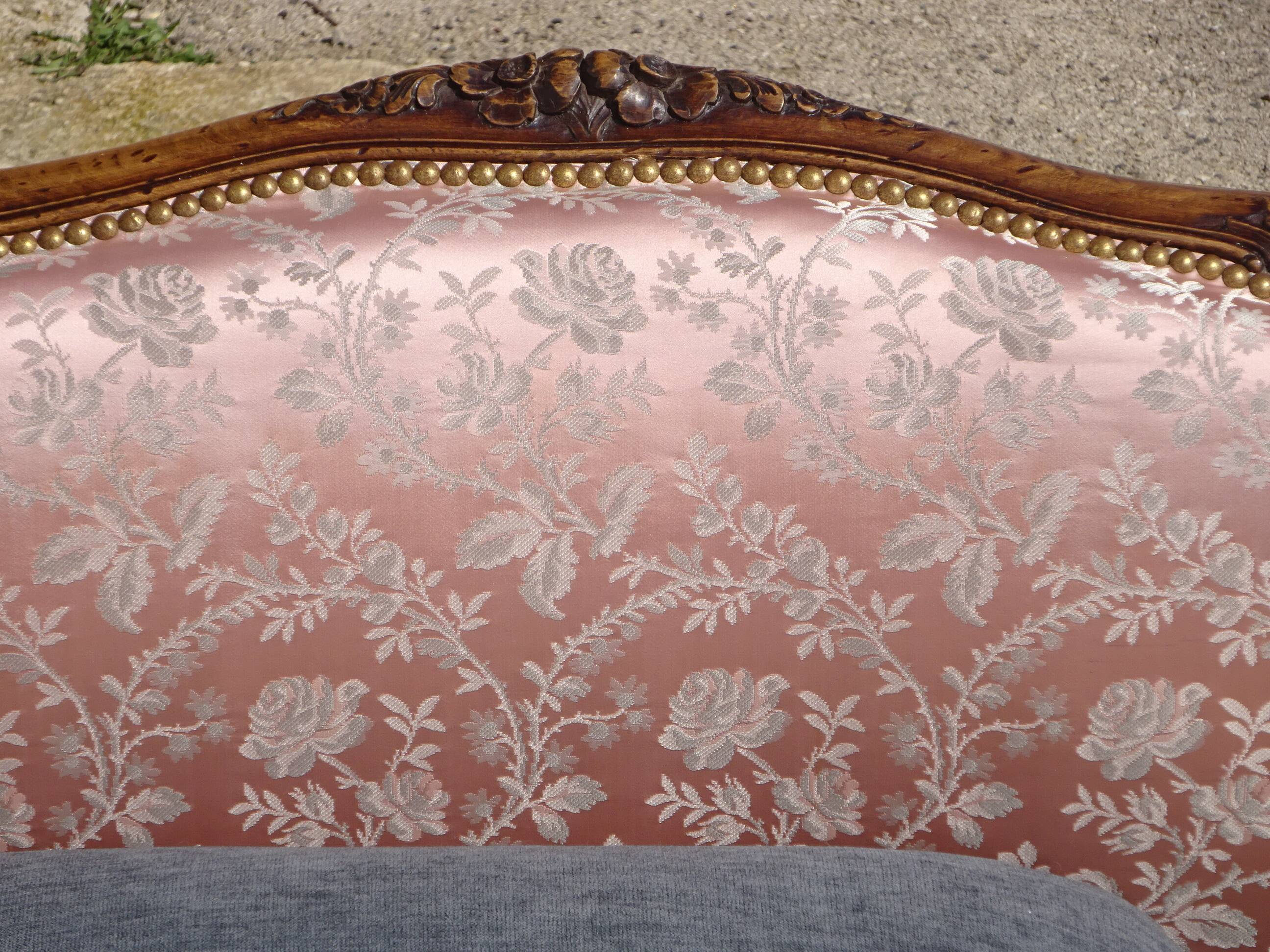 Louis XV style sofa bed