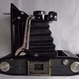 Camera ikonta zeiss ikon model 510/2 with case