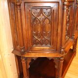Credence in walnut 19th neo-gothic flamboyant