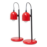 Set of 2 red metal table lamps with black stems, Memphis-Postmodern Italy 1980s