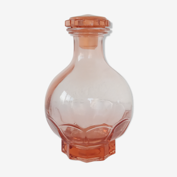 Carafe en verre rose 1930