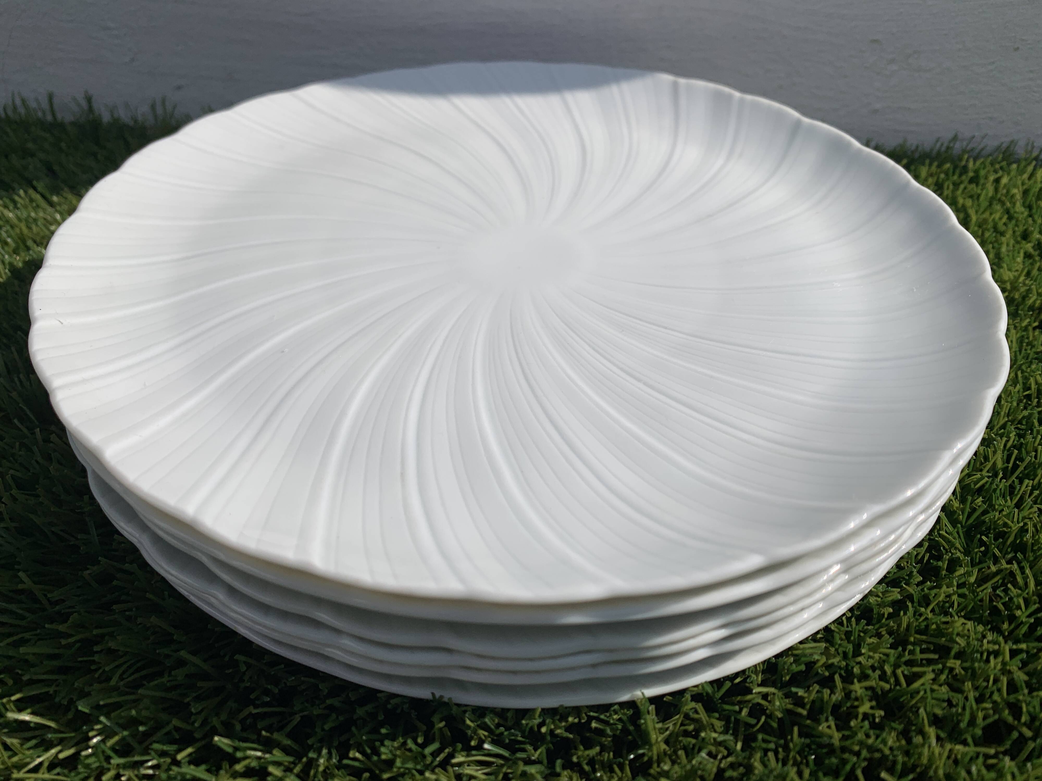 6 dessert plates in Godronnée porcelain from Limoges Bernardaud