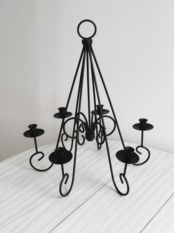 Chandelier suspendu en métal noir