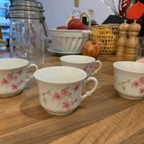 Set of 4 vintage flowered cups