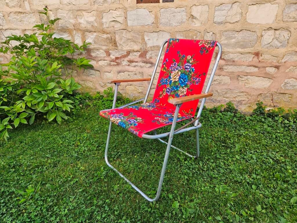 Camping folding chair
