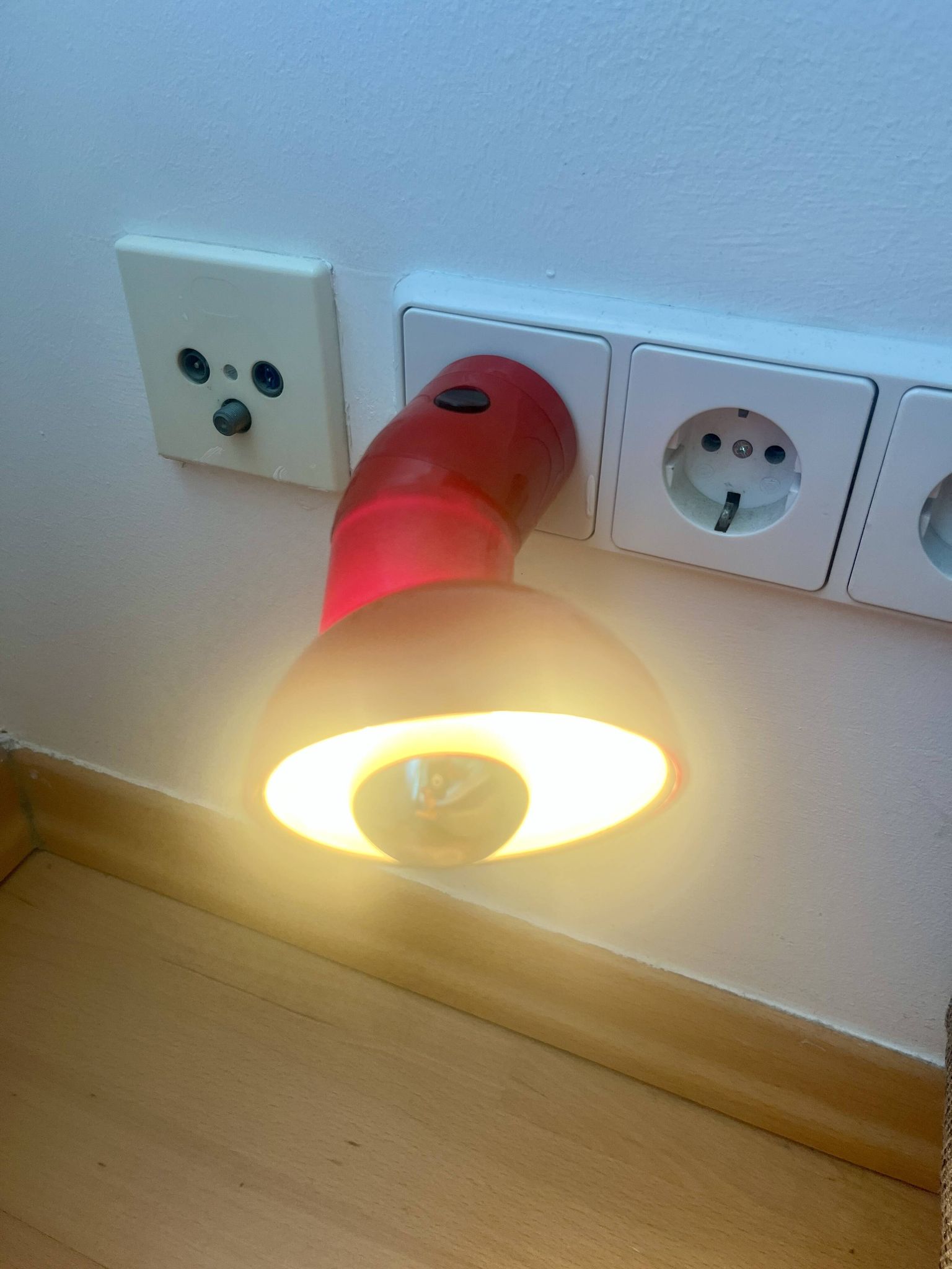 Vintage Danska Red Robot Wall Lamp, Space Age DL Lampen, 1970s Denmark